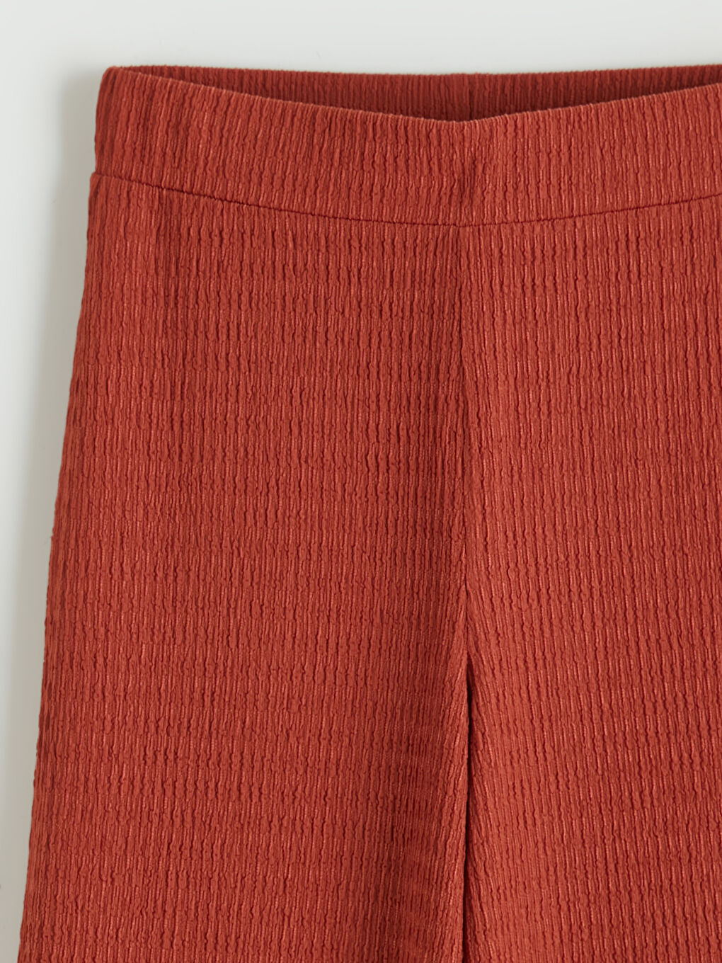 Ženske pantalone sa elastičnim strukom i teksturom-5