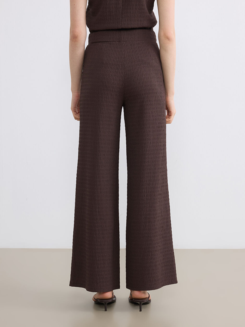 Elastic Waist Textured Women's Trousers-3