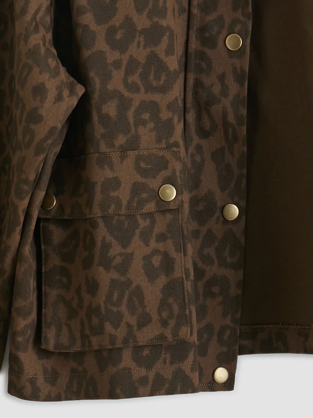 Kahverengi Kadife Yaka Leopar Desenli Oversize Kadın Jean Ceket-2