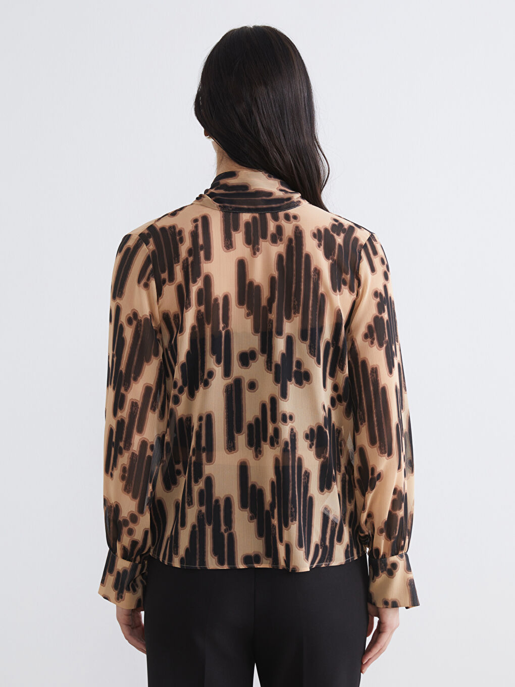 Patterned Chiffon Blouse with a Tie-Neck Collar-6