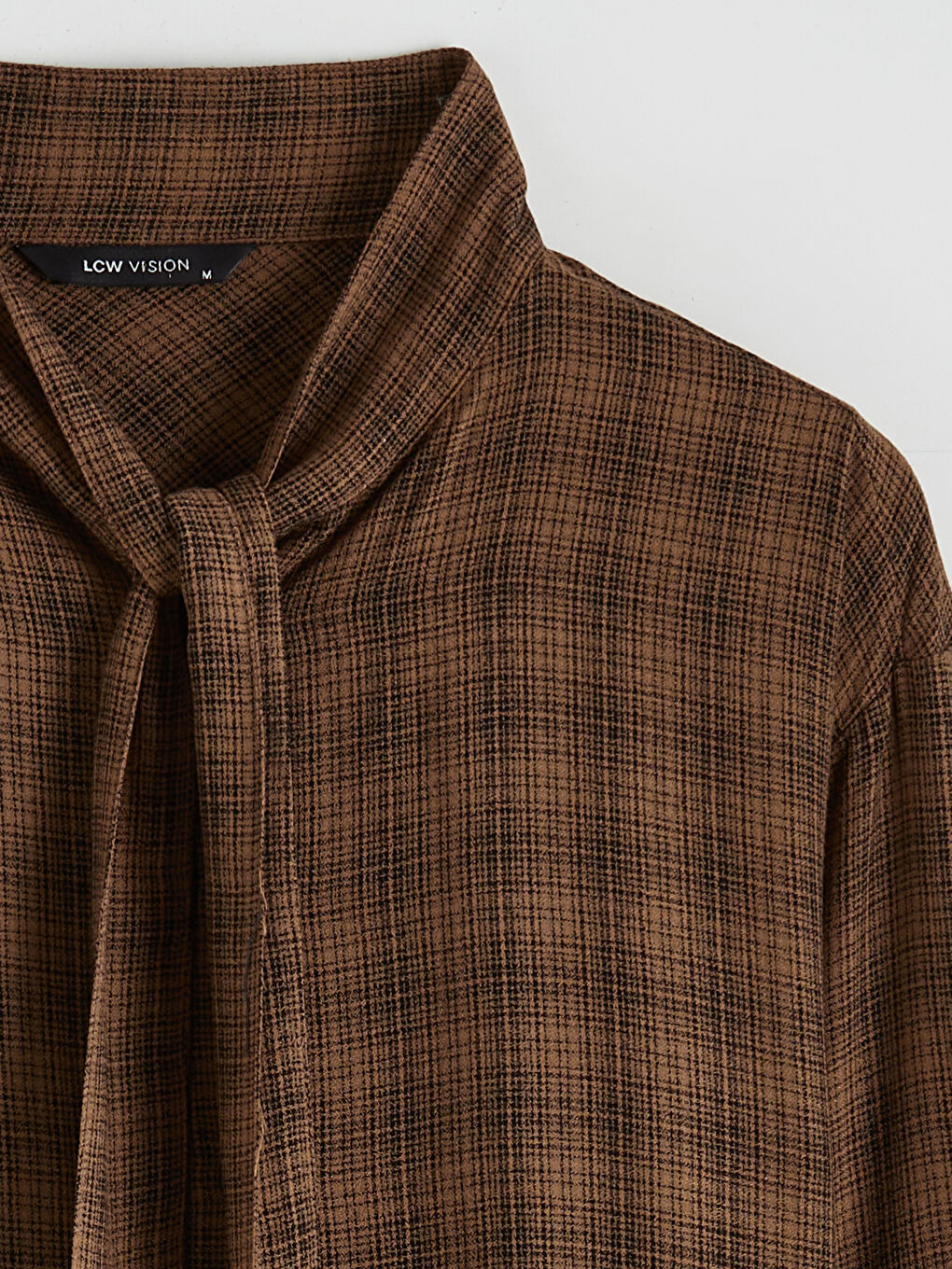 Kahverengi Fular Yaka Ekose Kadın Gömlek-5