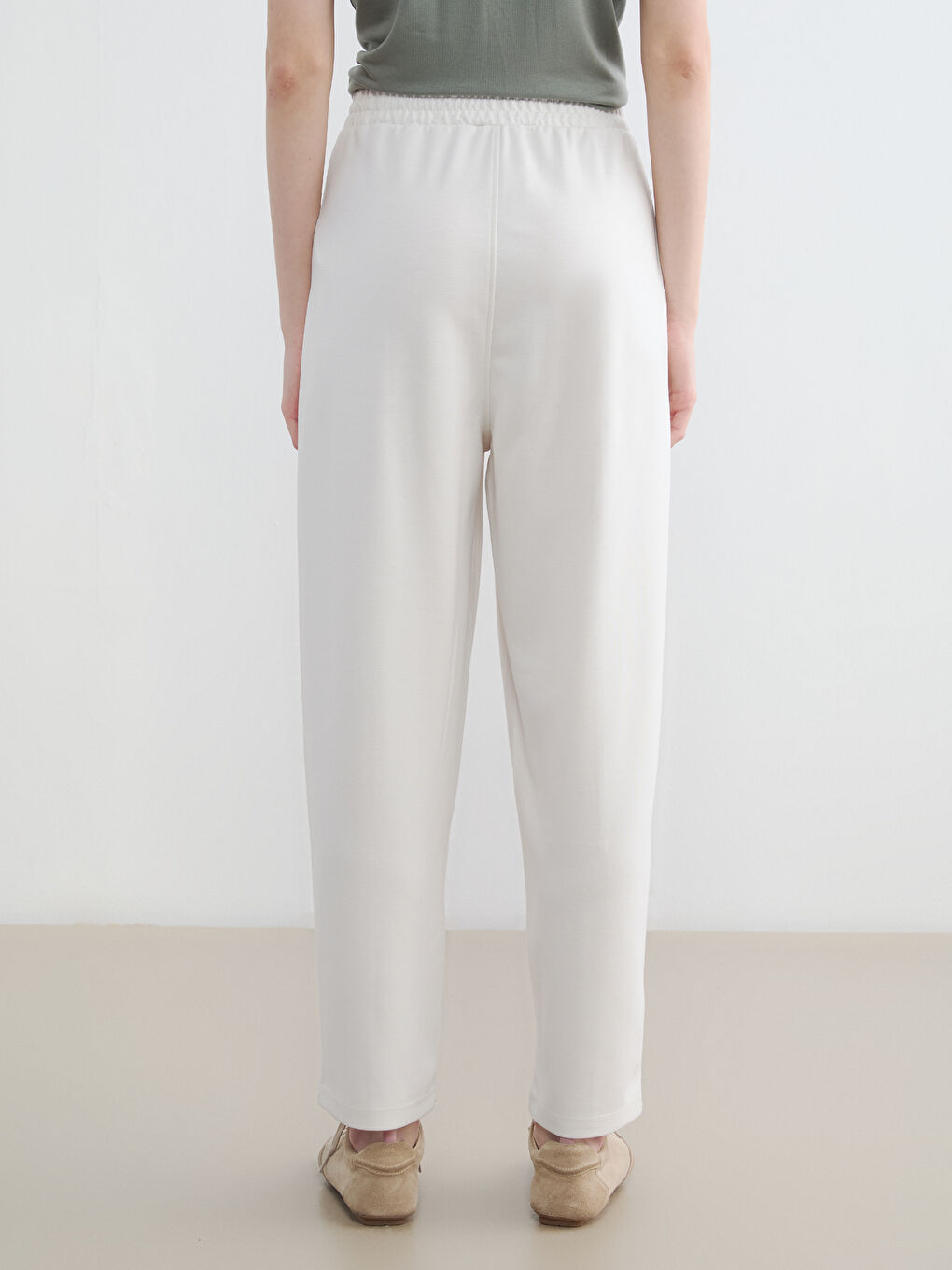 Bej Beli Lastikli Soft Touch Kadın Eşofman Altı-3