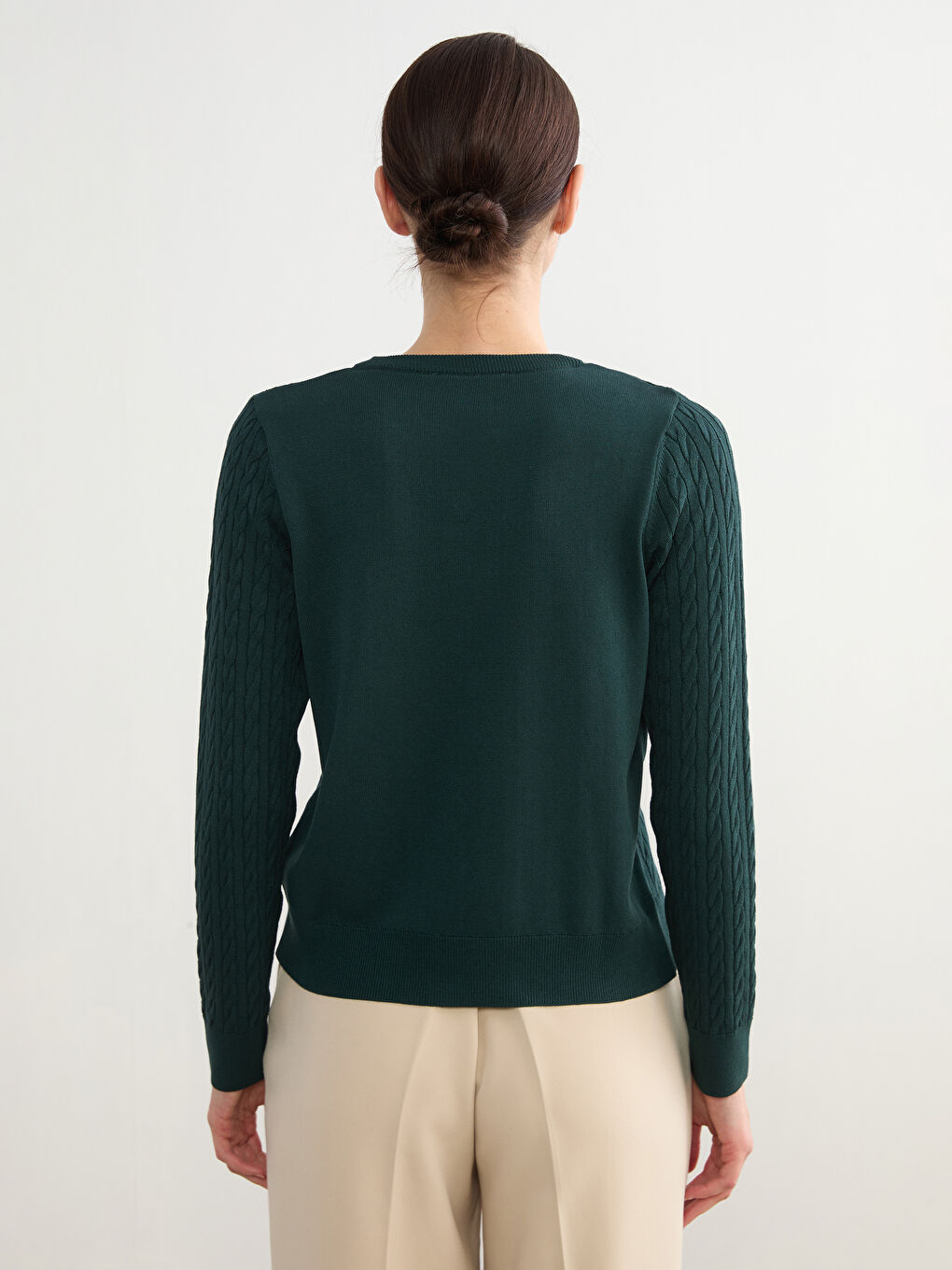 Crew Neck Patterned Women's Knitted Cardigan-3