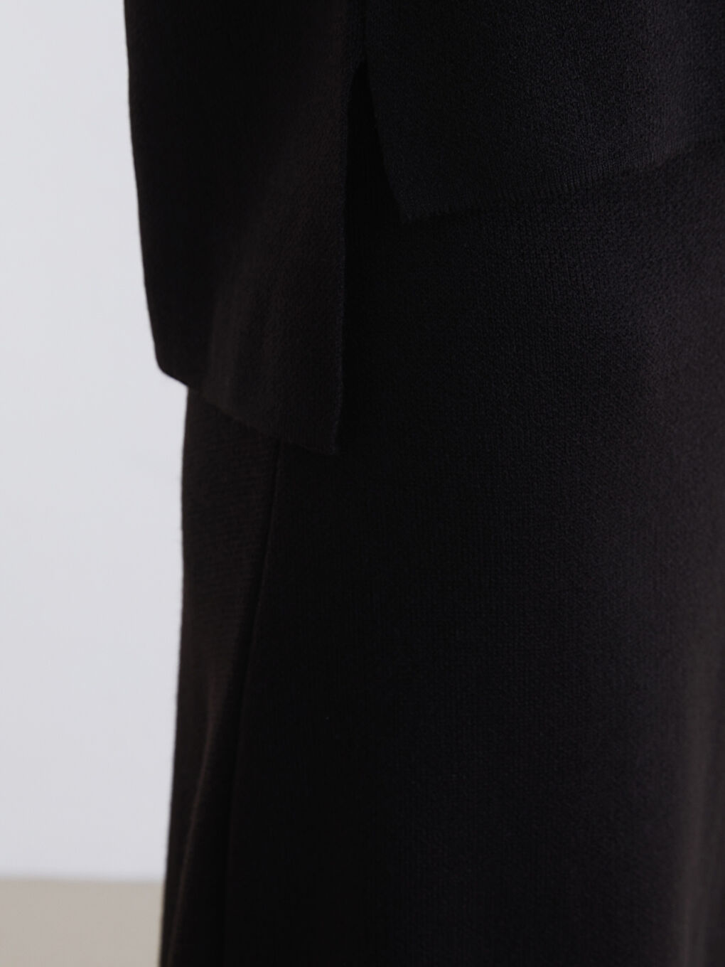 Siyah Yarım Balıkçı Yaka Kadın Triko Kazak-2