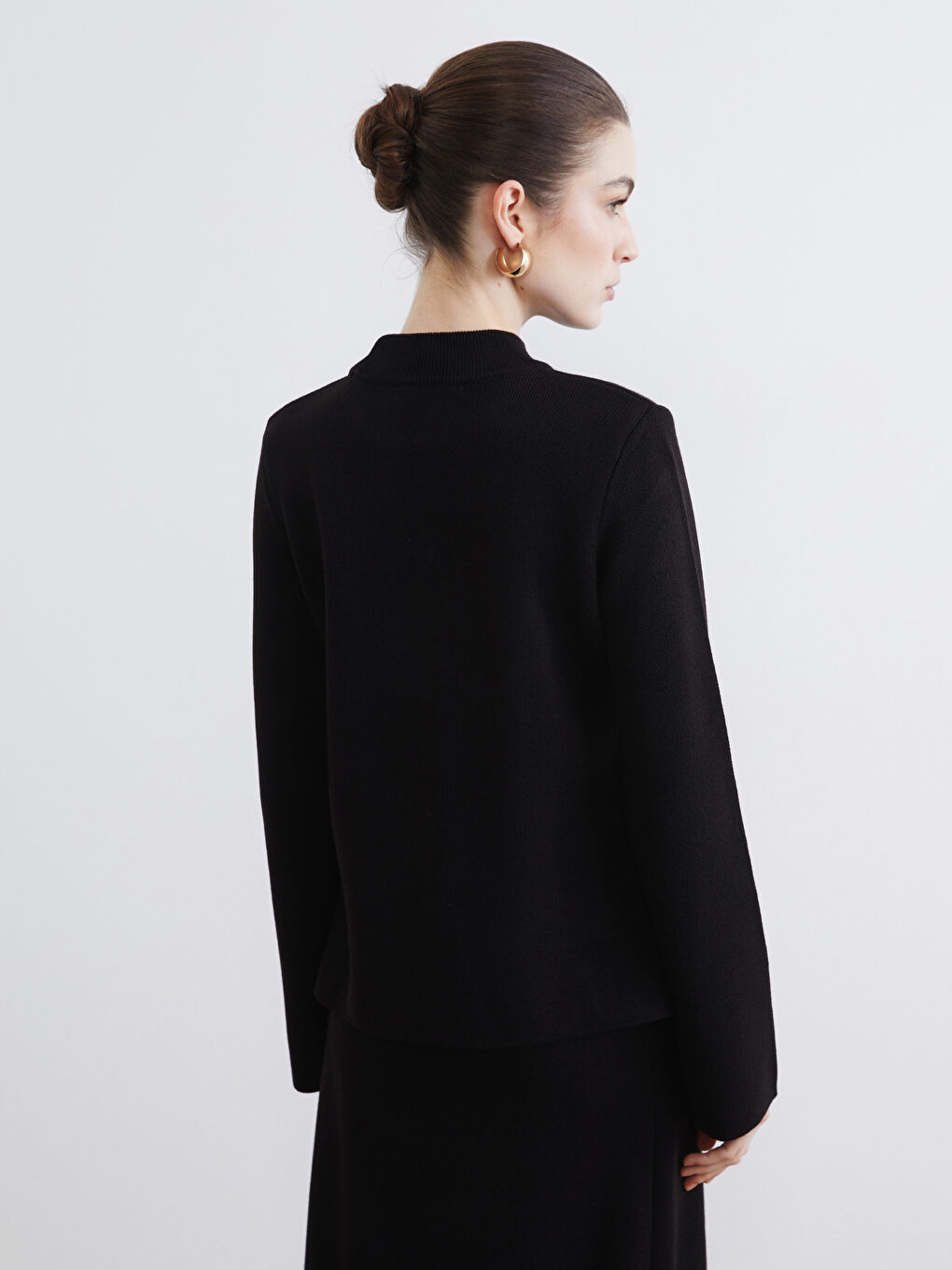 Siyah Yarım Balıkçı Yaka Kadın Triko Kazak-3