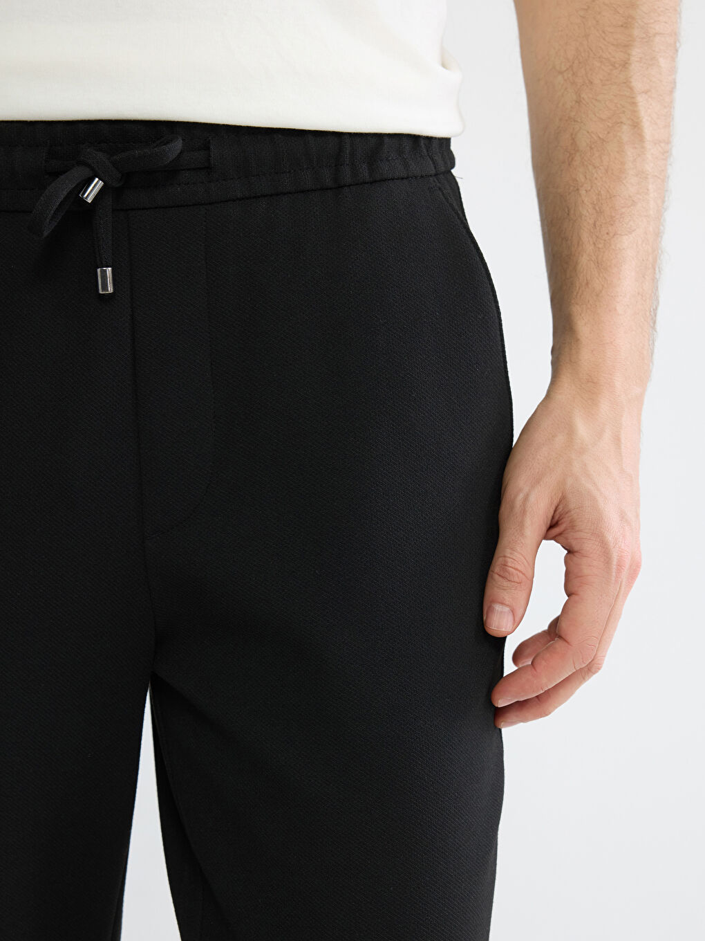 Siyah Standart Kalıp Erkek Pantolon-3