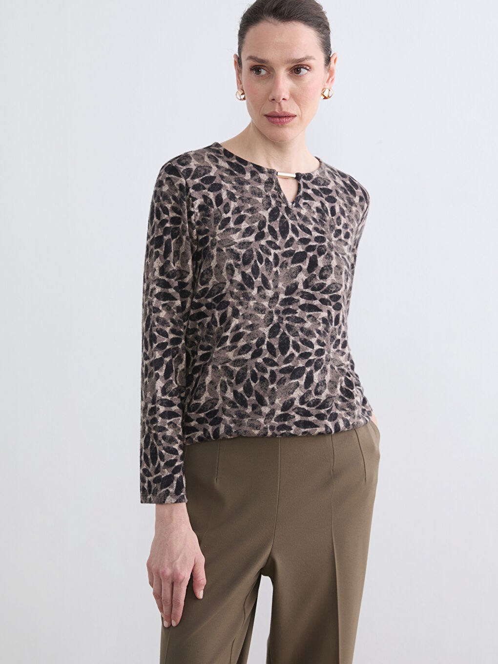 Woman BEIGE Blouse
