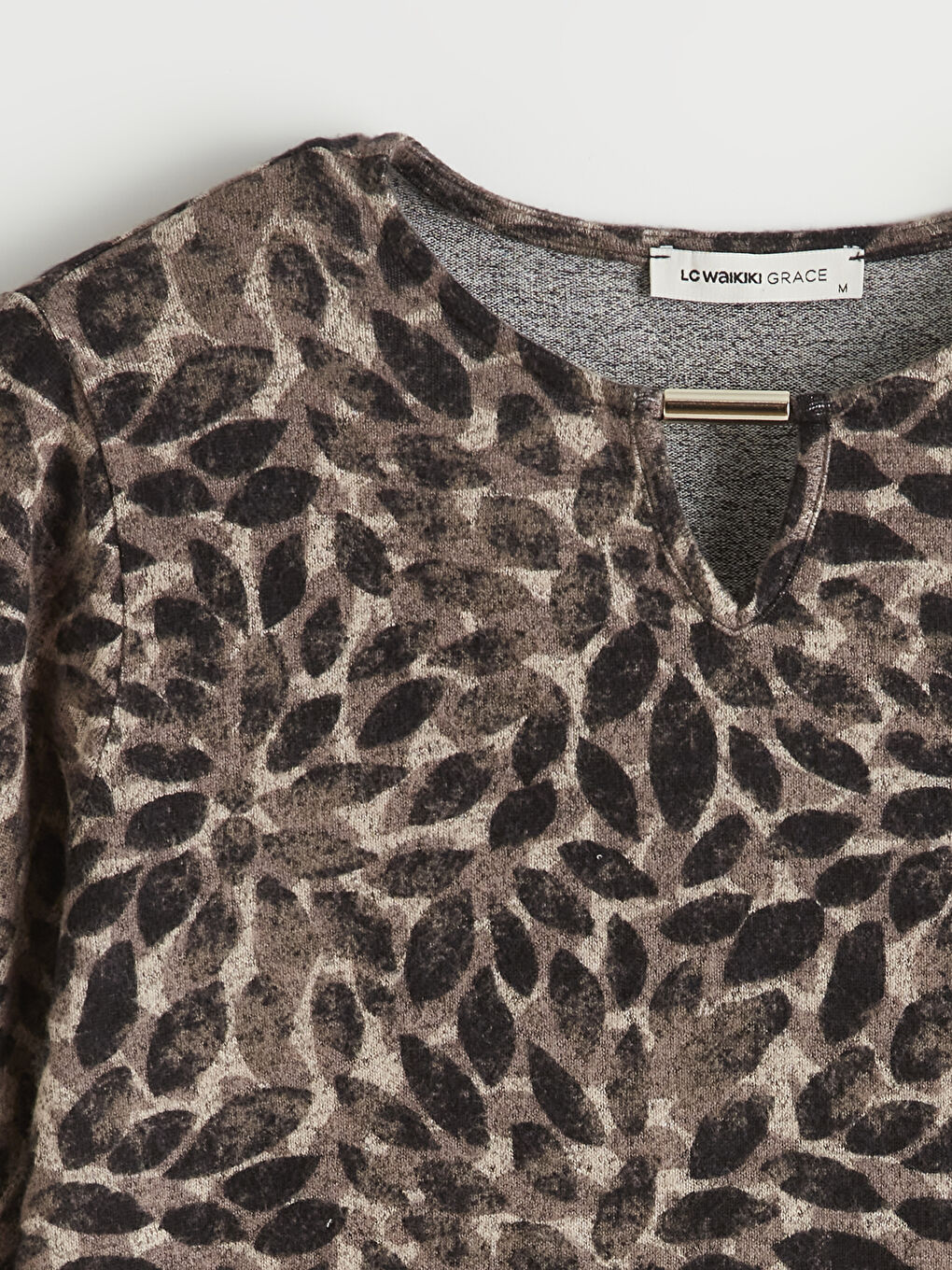 Bej Bisiklet Yaka Çiçekli Bluz-1