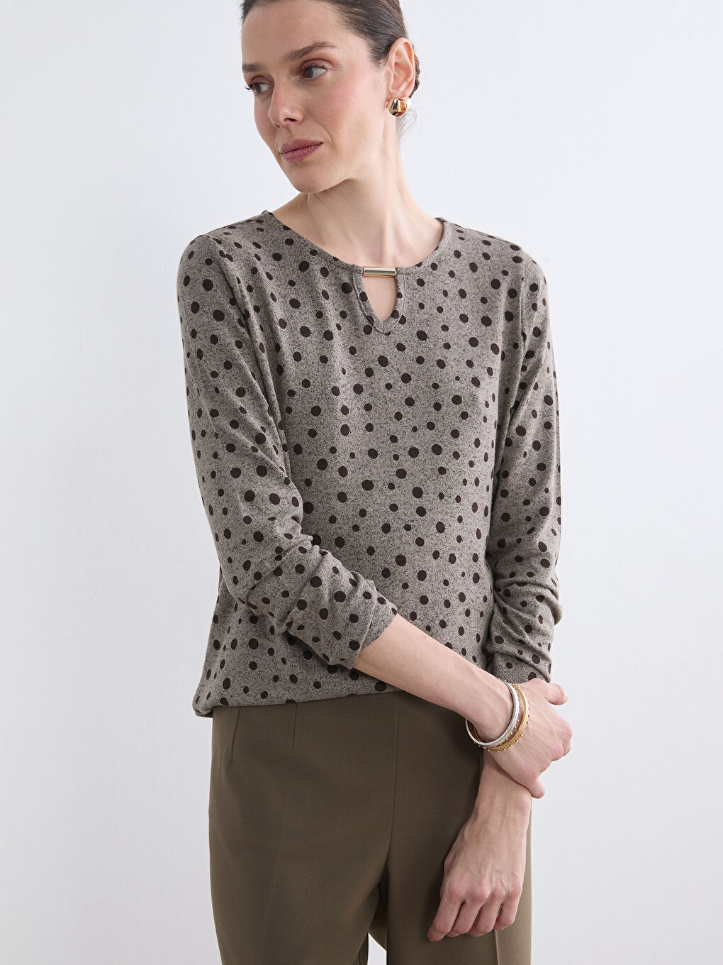 Kahverengi Bisiklet Yaka Desenli Bluz