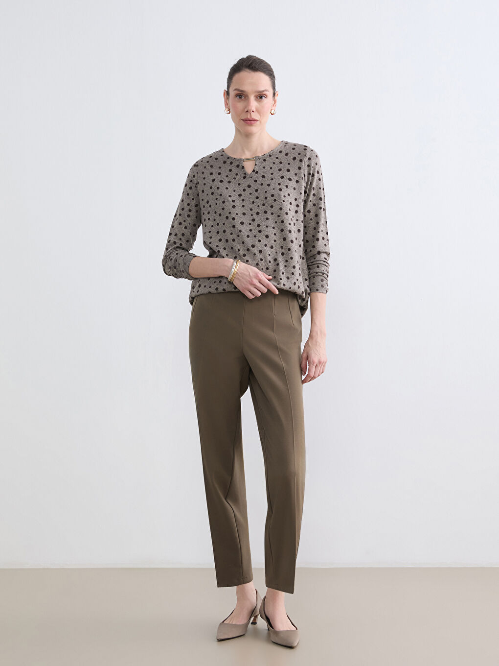 Kahverengi Bisiklet Yaka Desenli Bluz-1