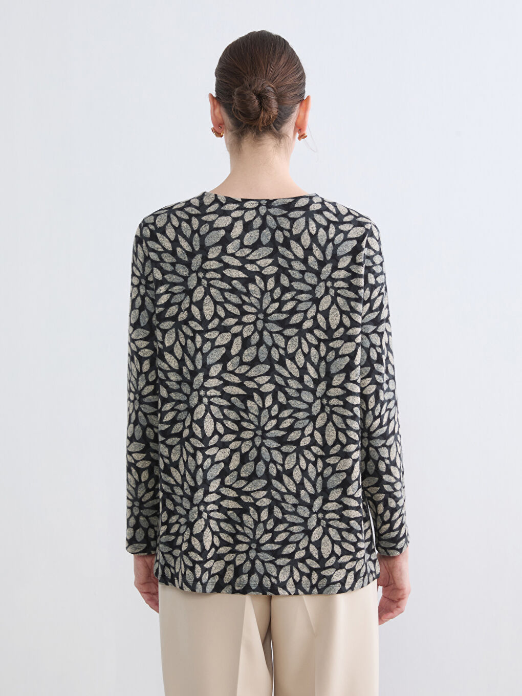 Woman BLACK Blouse-3