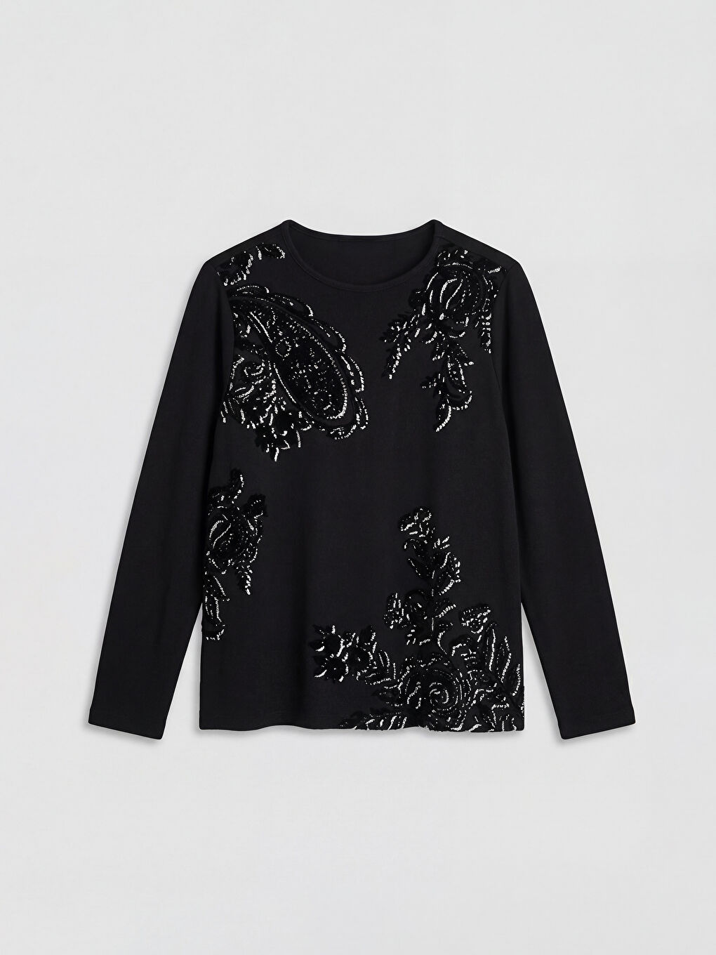 Siyah Bisiklet Yaka Desenli Kadın Tişört