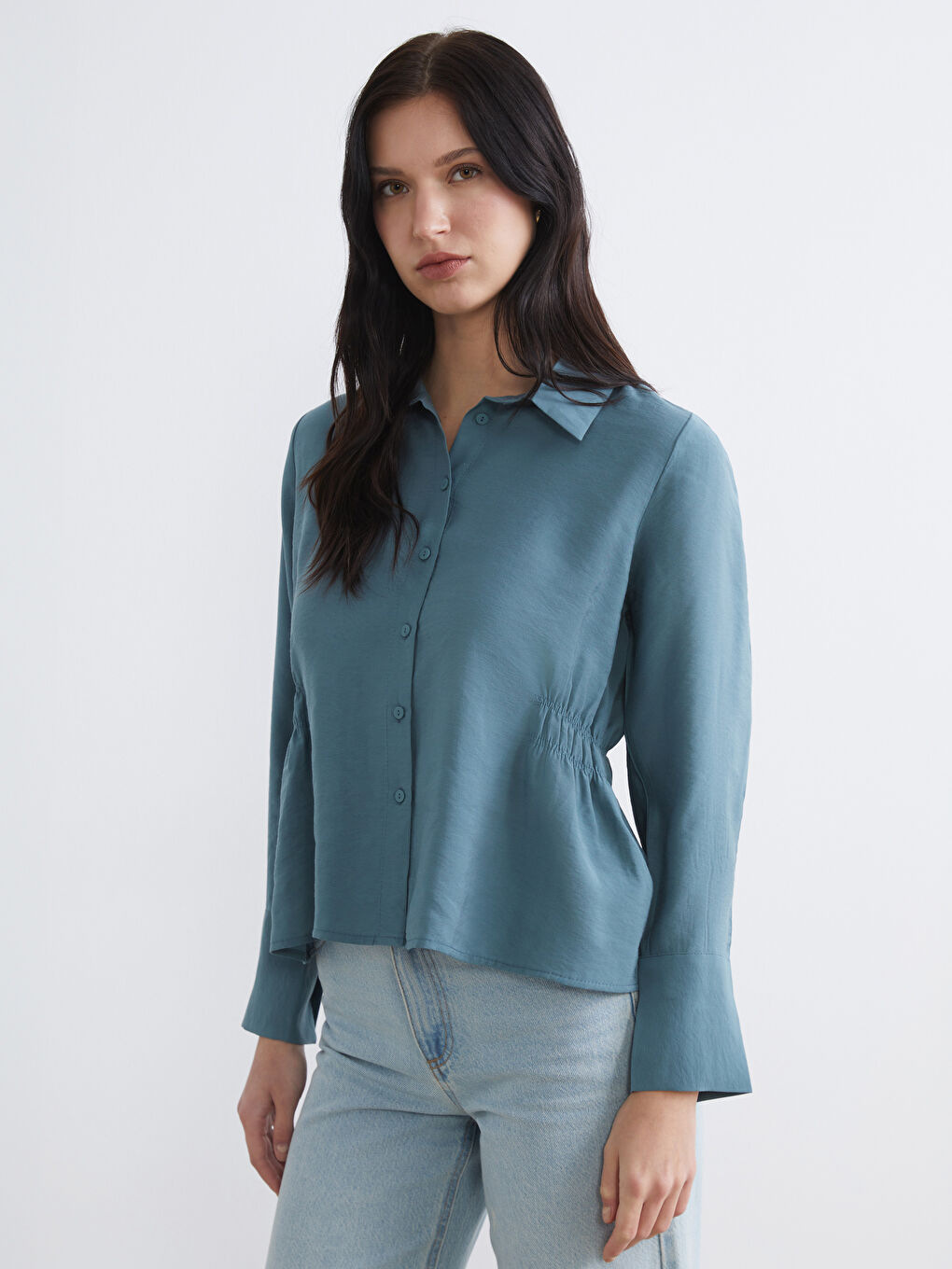 Petrol Beli Büzgülü Kadın Gömlek