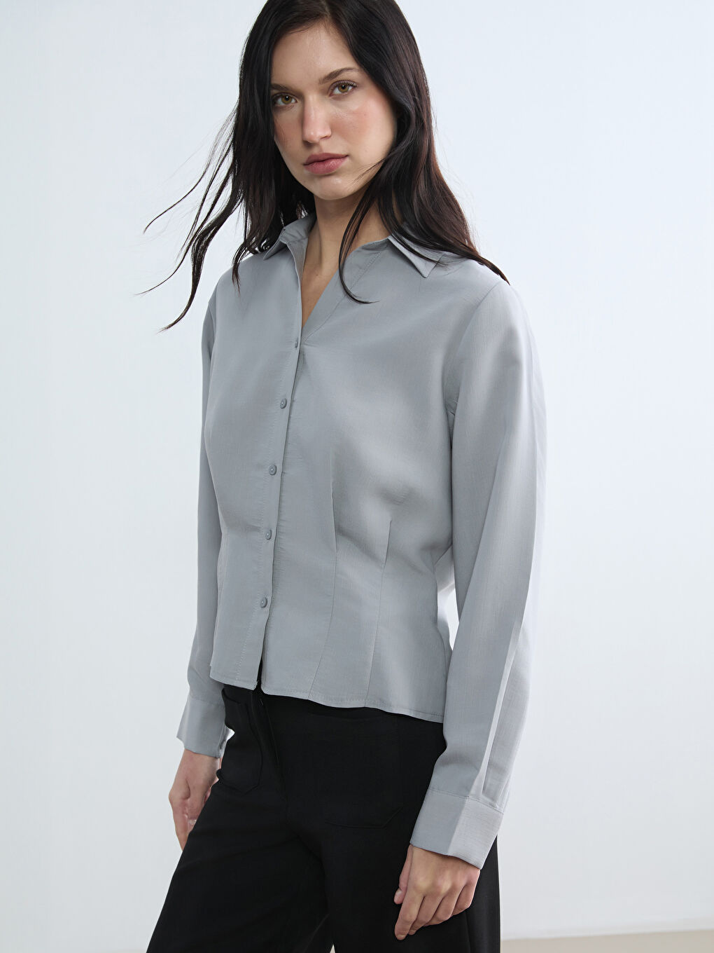 Gri Büzgülü Poplin Kadın Gömlek