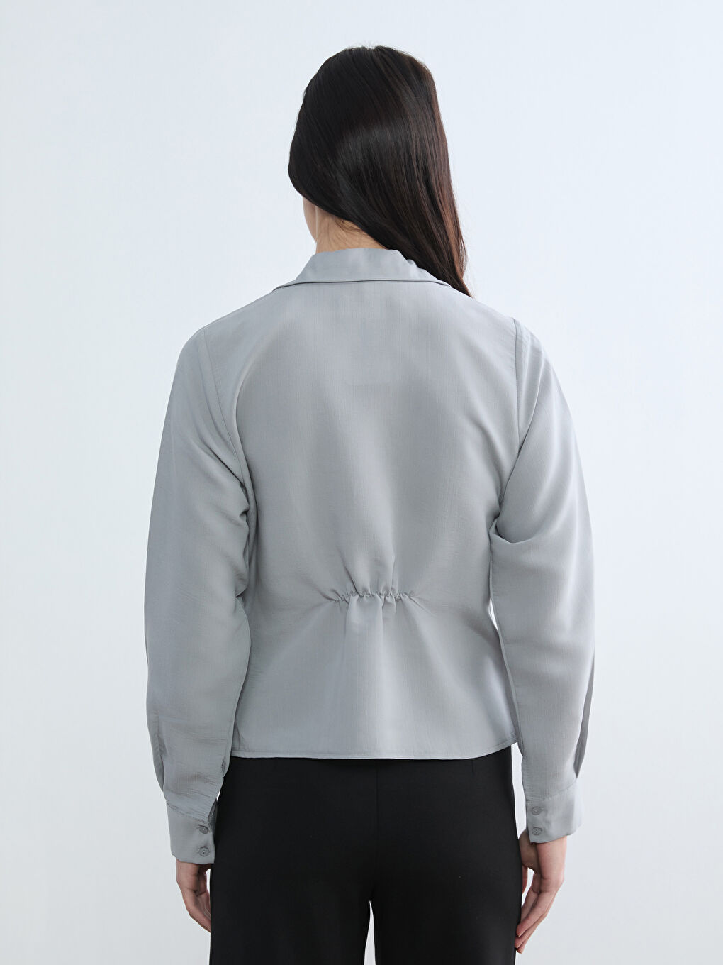 Gri Büzgülü Poplin Kadın Gömlek-3