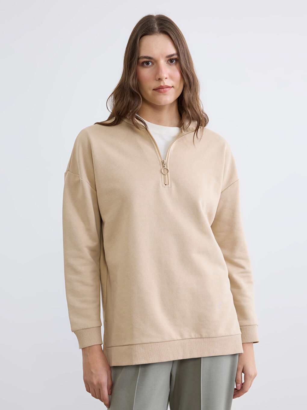 Bej Dik Yaka Kadın Sweatshirt Tunik