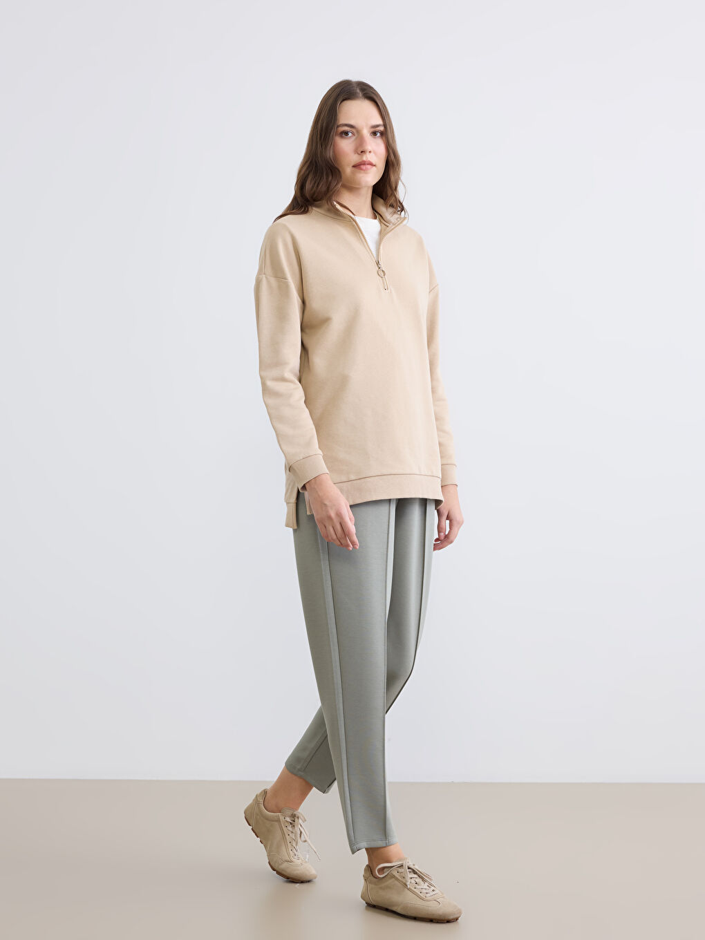 Bej Dik Yaka Kadın Sweatshirt Tunik-1