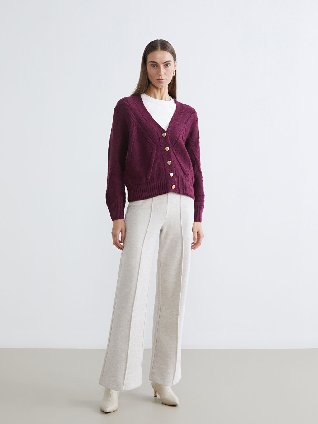 Women's Wide-Leg Trousers with an Elasticated Waist