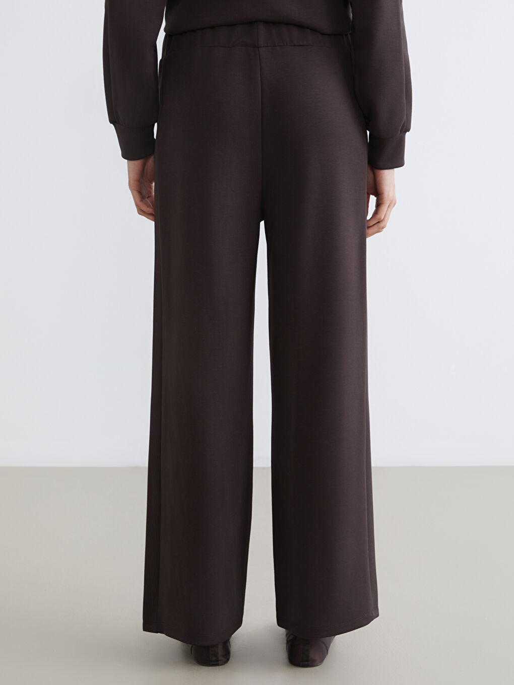 Kahverengi Beli Lastikli Kadın Eşofman Altı	-3