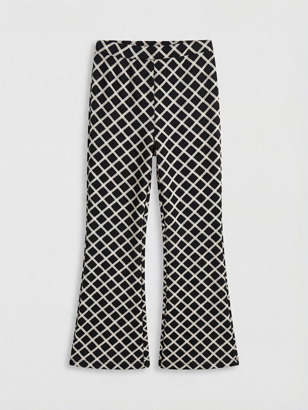 بنطال رياضي اسود فتاة