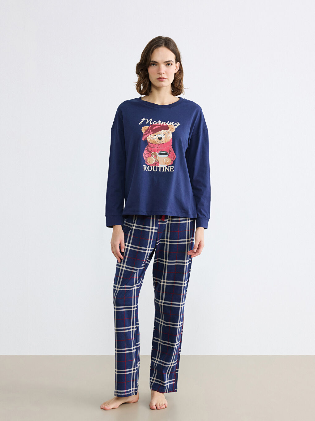 Lacivert Bisiklet Yaka Ayı Teddy Baskılı Kadın Pijama Takımı