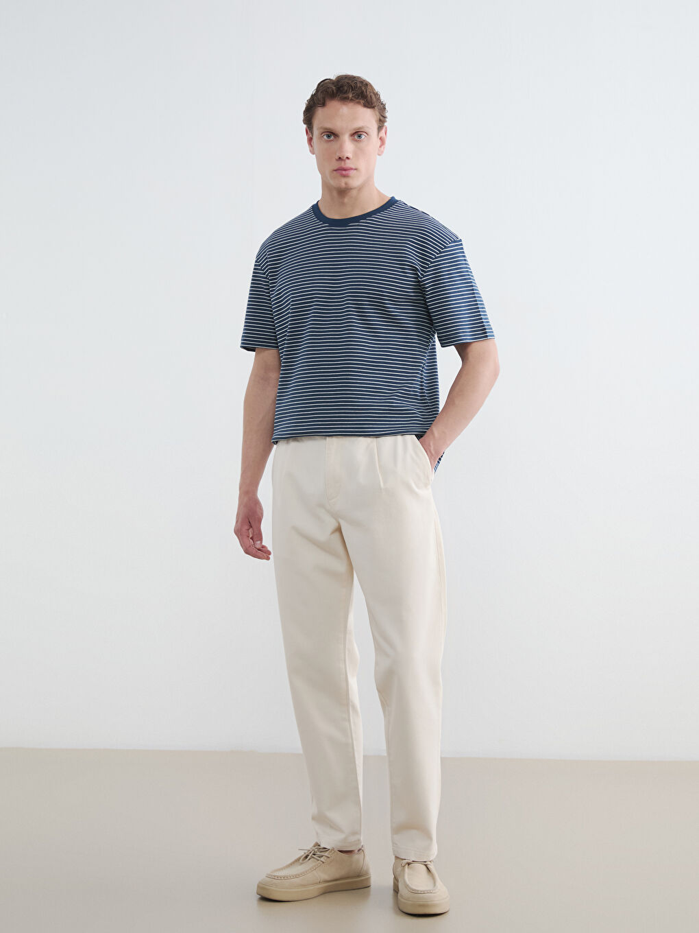 T-shirt à rayures à col rond pour homme-1