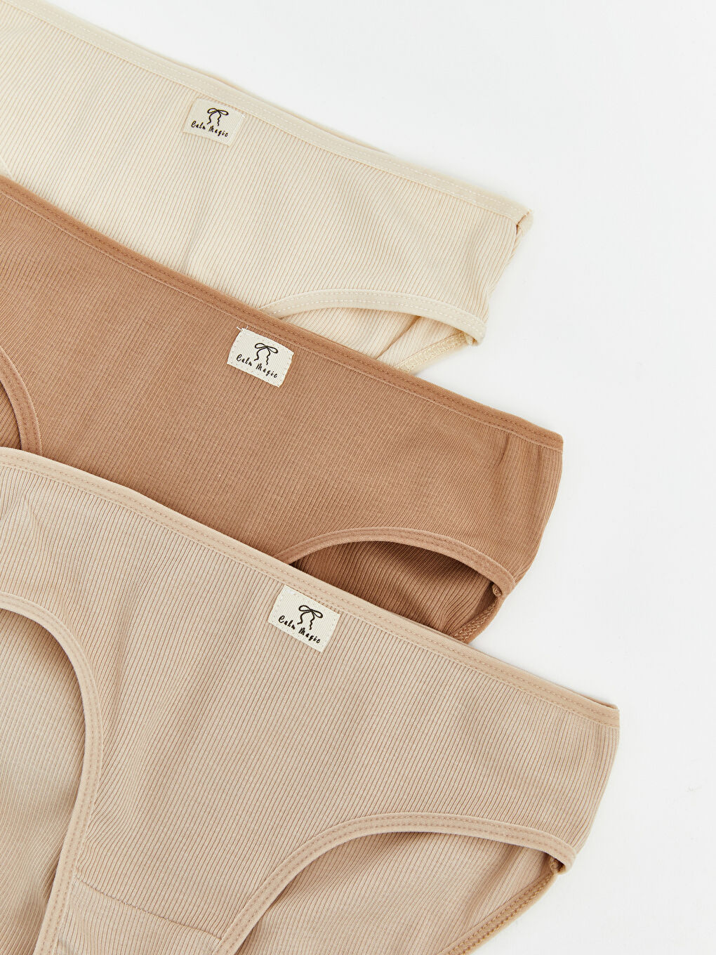 سراويل داخلية للبنات، مجموعة ديال ثلاثة-1