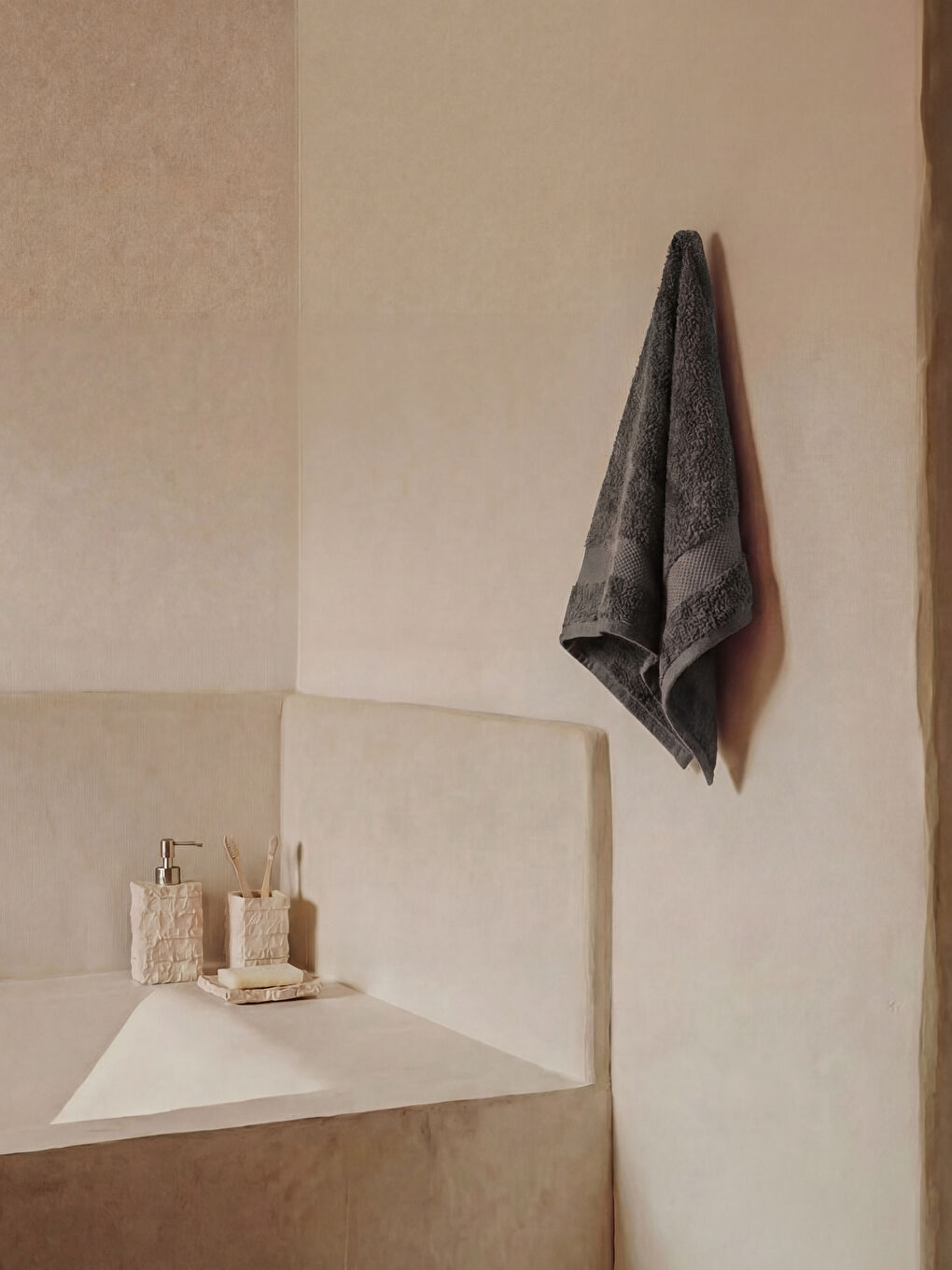 Gri Çizgili Pamuklu Yüz Havlusu 50x80 cm