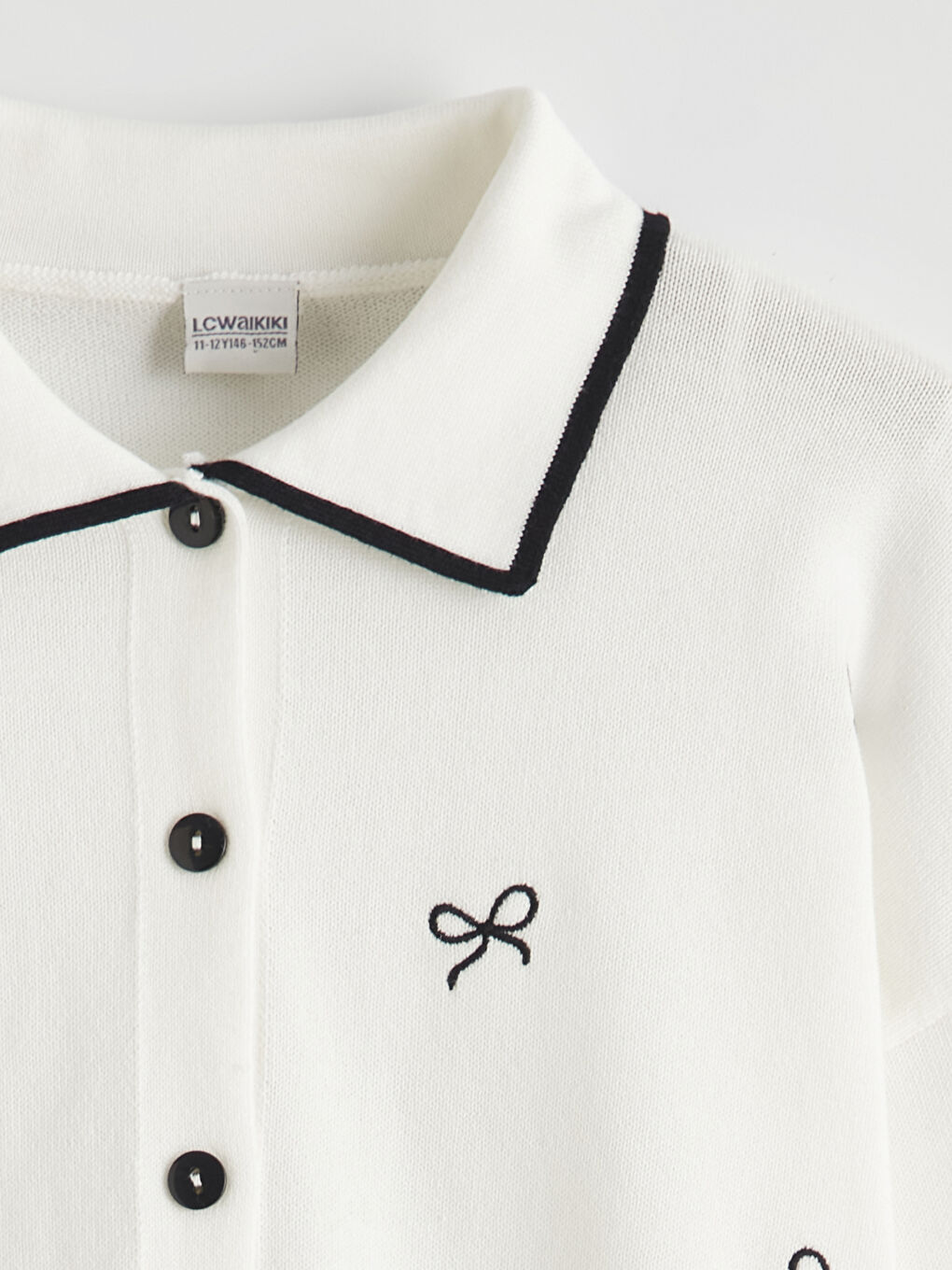 Ekru Polo Yaka Fiyonk Nakışlı Kız Çocuk Triko Hırka-1