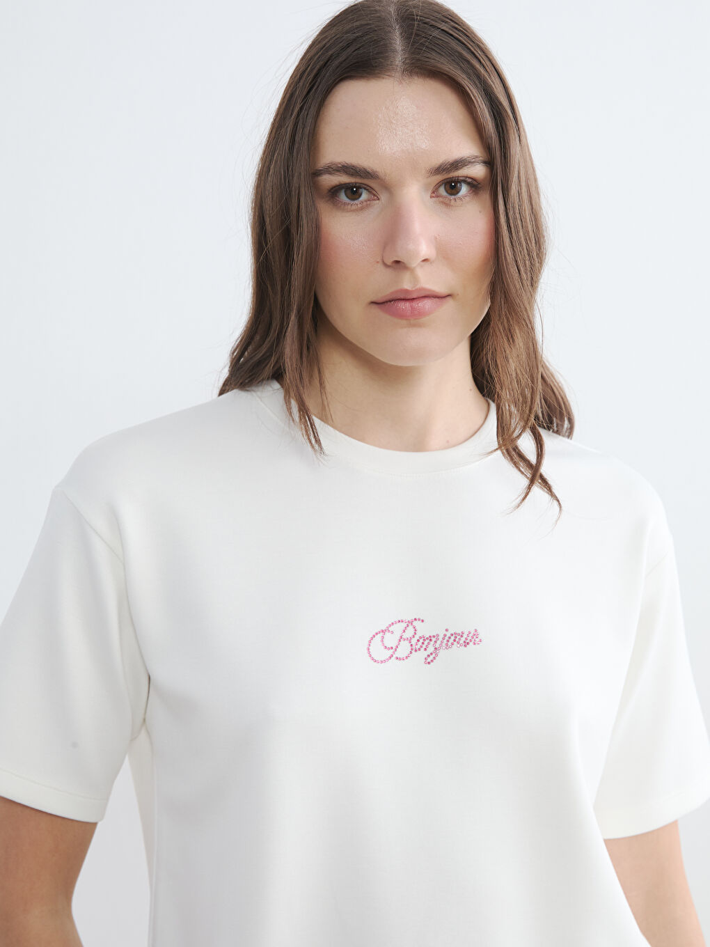 Beyaz Taşlı Soft Touch Kadın Tişört