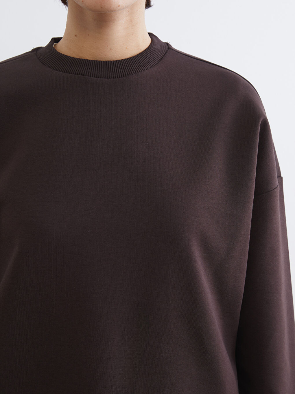 Kahverengi Bisiklet Yaka Oversize Kadın Sweatshirt-2