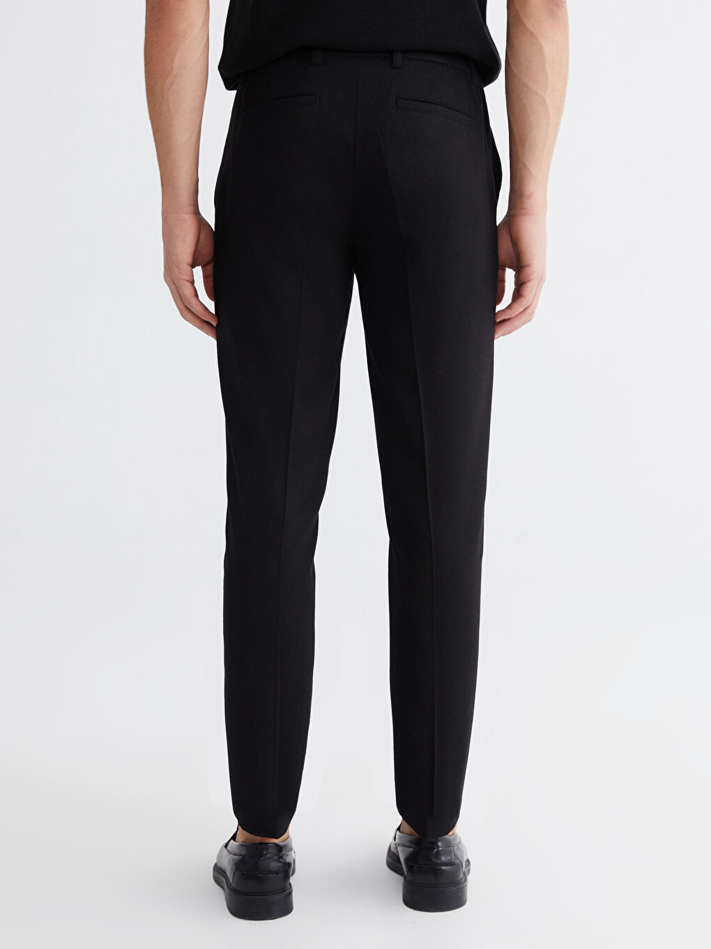 Siyah Standart Kalıp Armürlü Erkek Pantolon-3