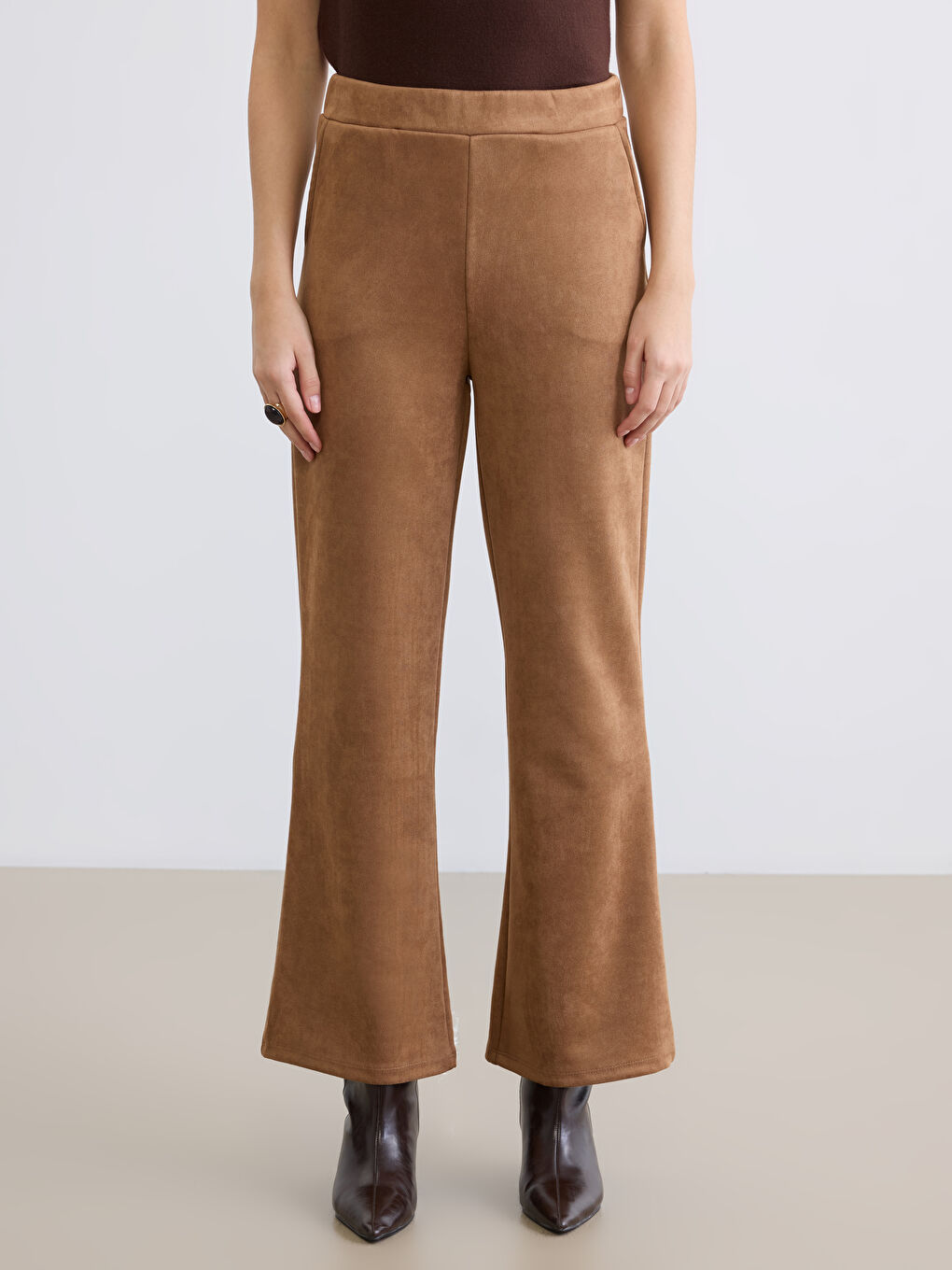 Kahverengi İspanyol Paça Kadın Süet Görünümlü Pantolon-1