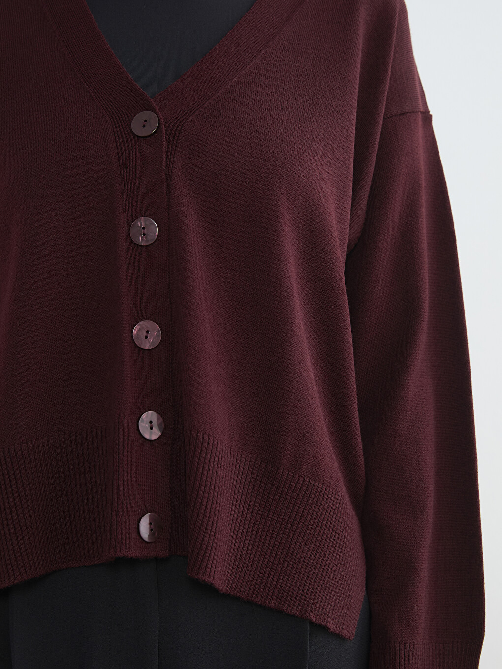 V Neck Women's Knitwear Cardigan-2