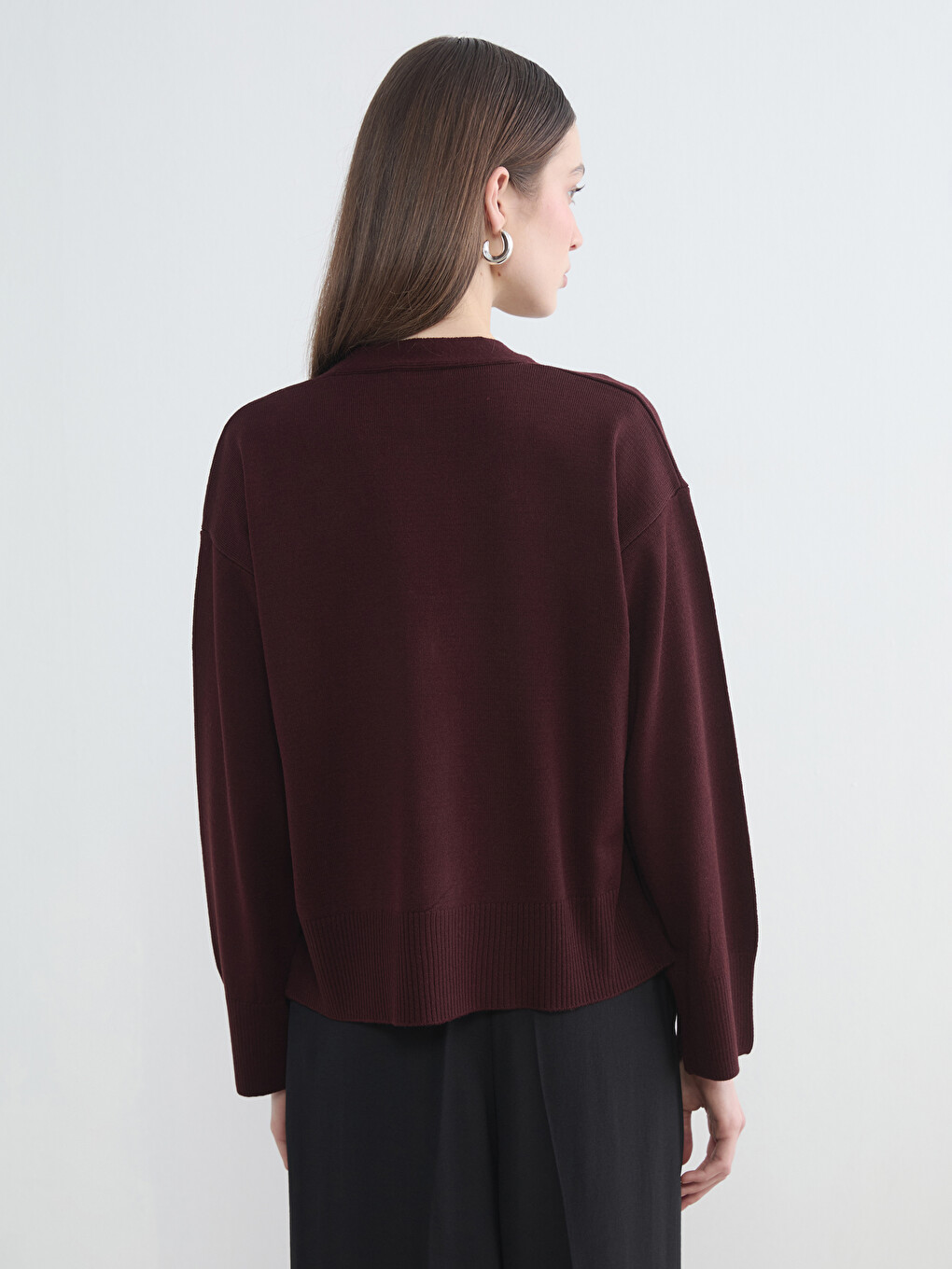 V Neck Women's Knitwear Cardigan-3