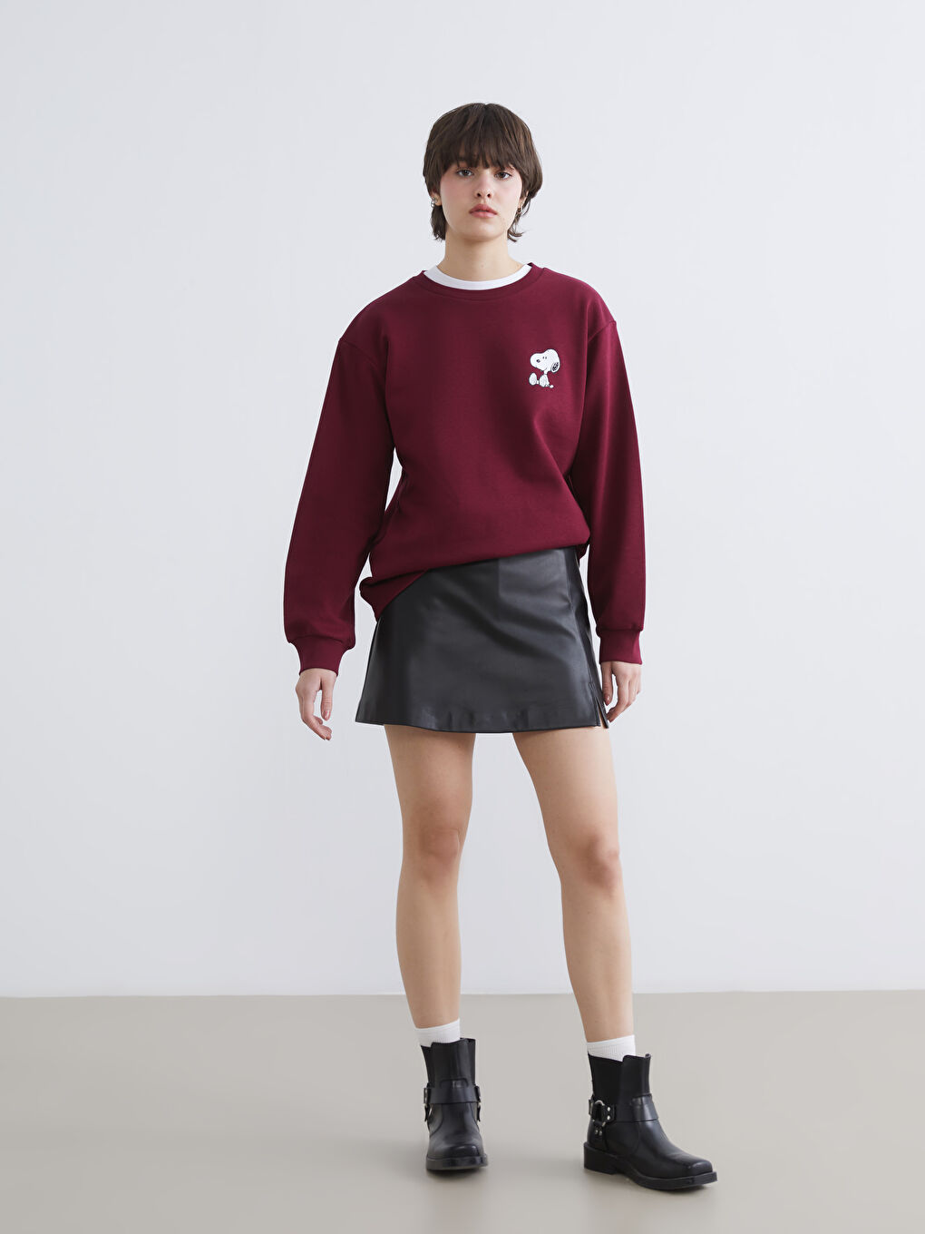 سویتشێرت ره‌نگ شه‌رابی ژن-1