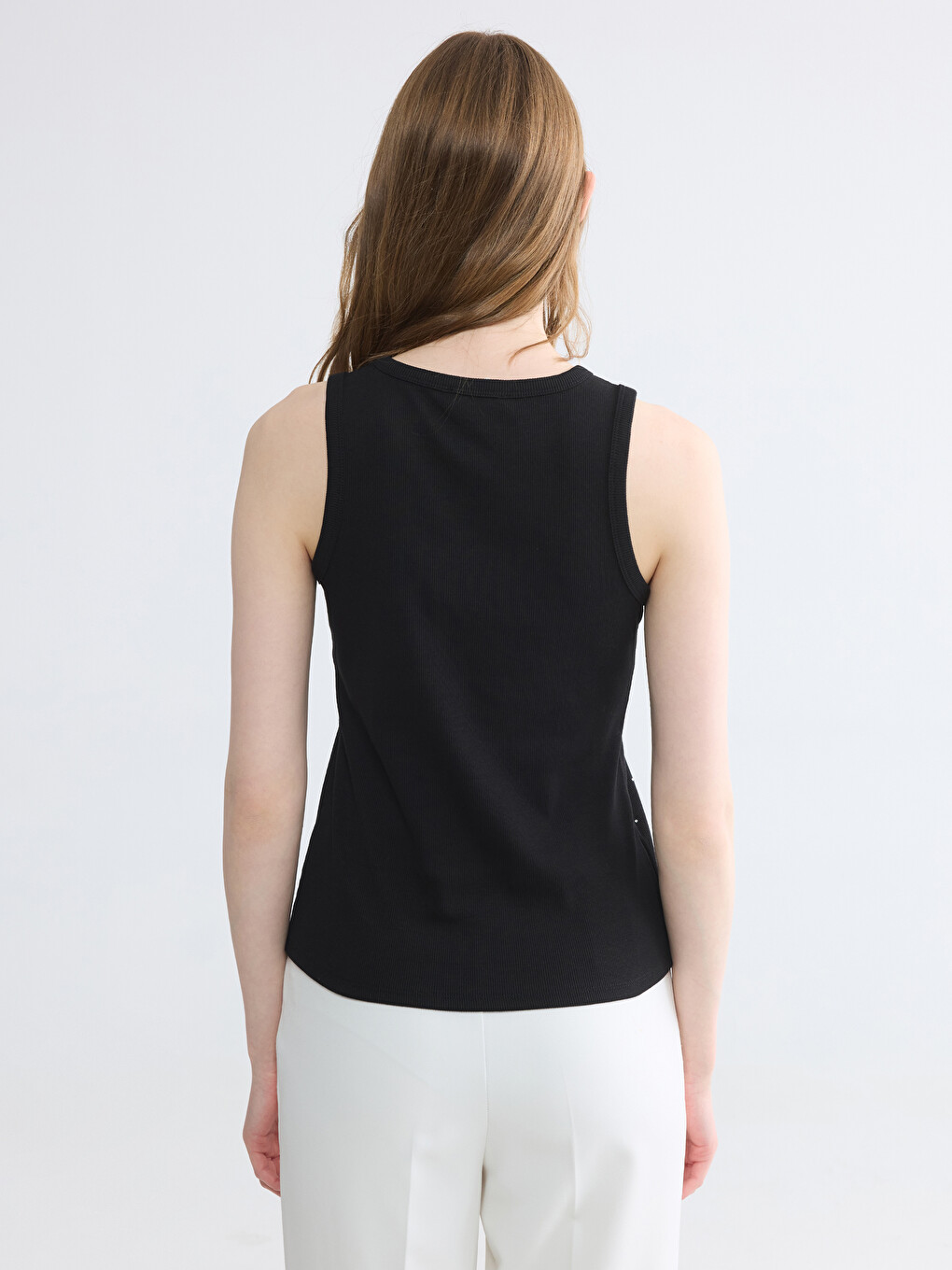 Woman Black Tank Top-3