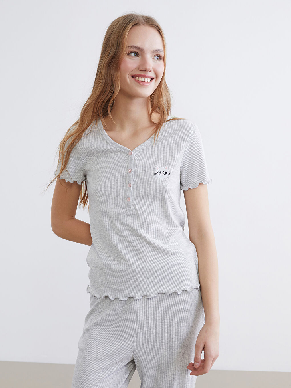 V-Neck Embroidered Women's Pajama Set-1