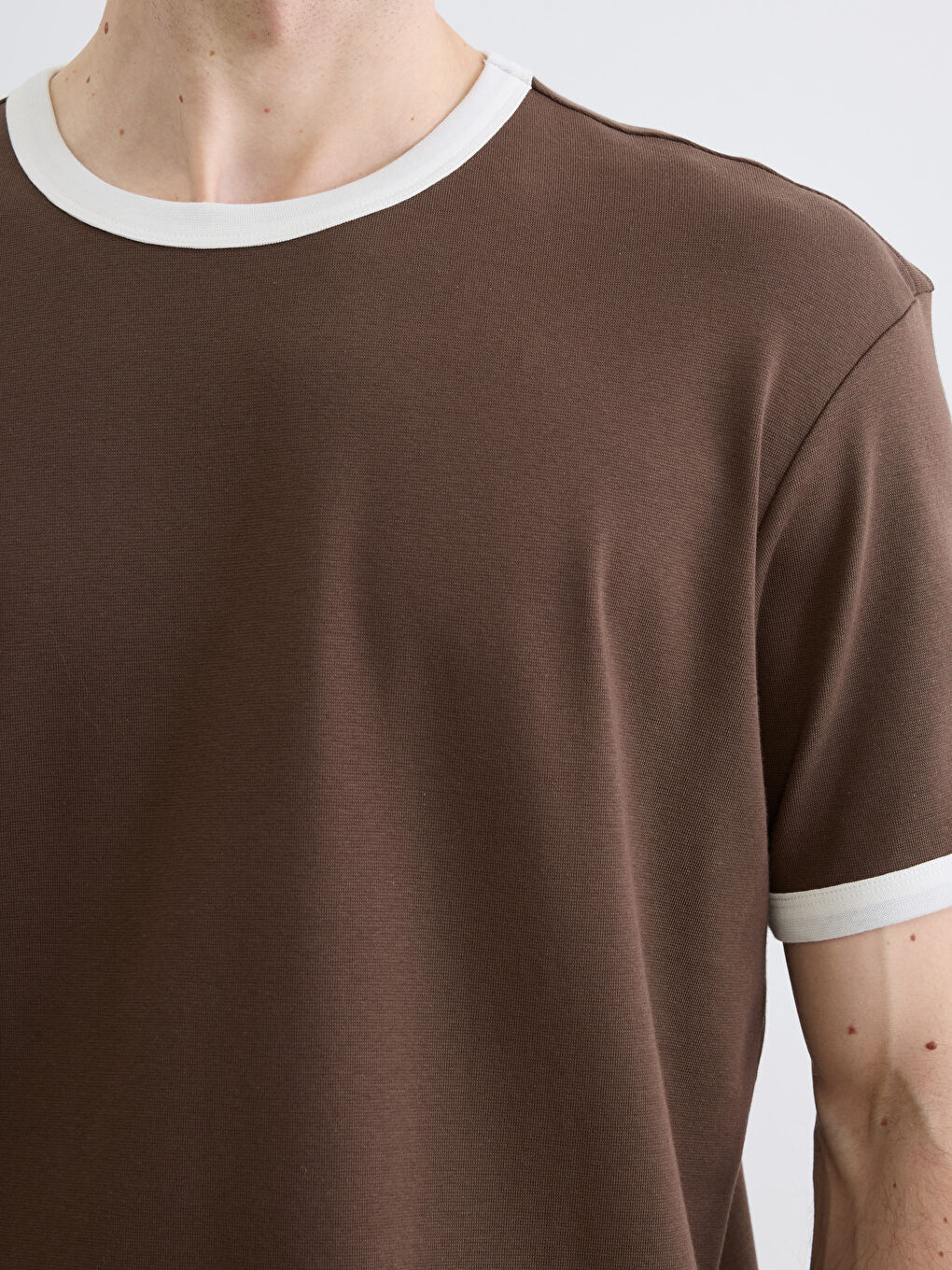 Мужчины Коричневый Футболка-2
