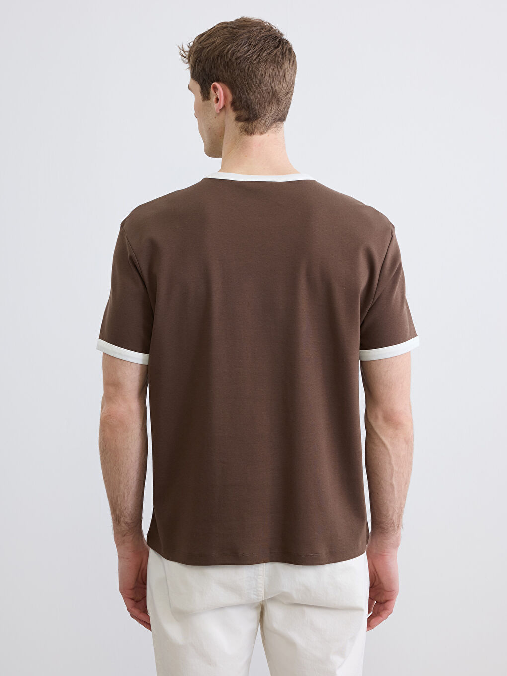 Мужчины Коричневый Футболка-3