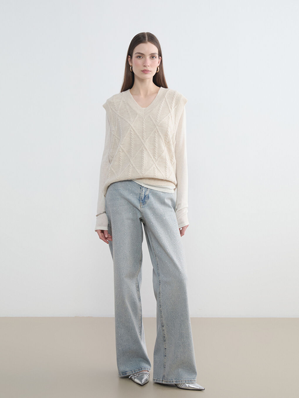 Ekru Baklava Desenli Oversize Kadın Triko Süveter-1