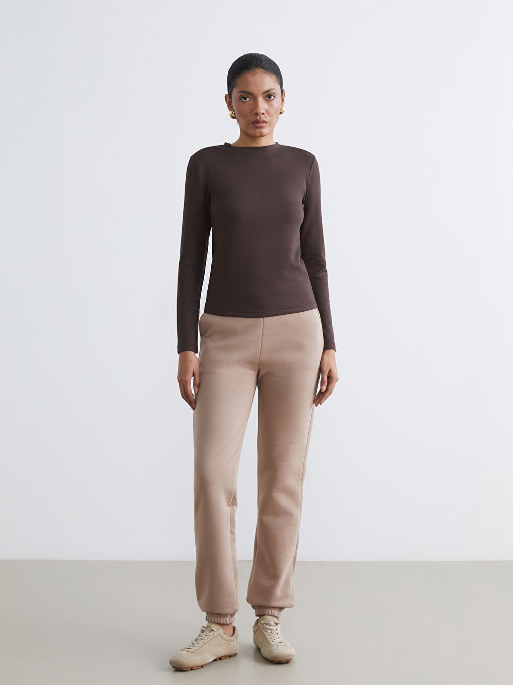 Women's Jogger Sweatpants with Elastic Waistband