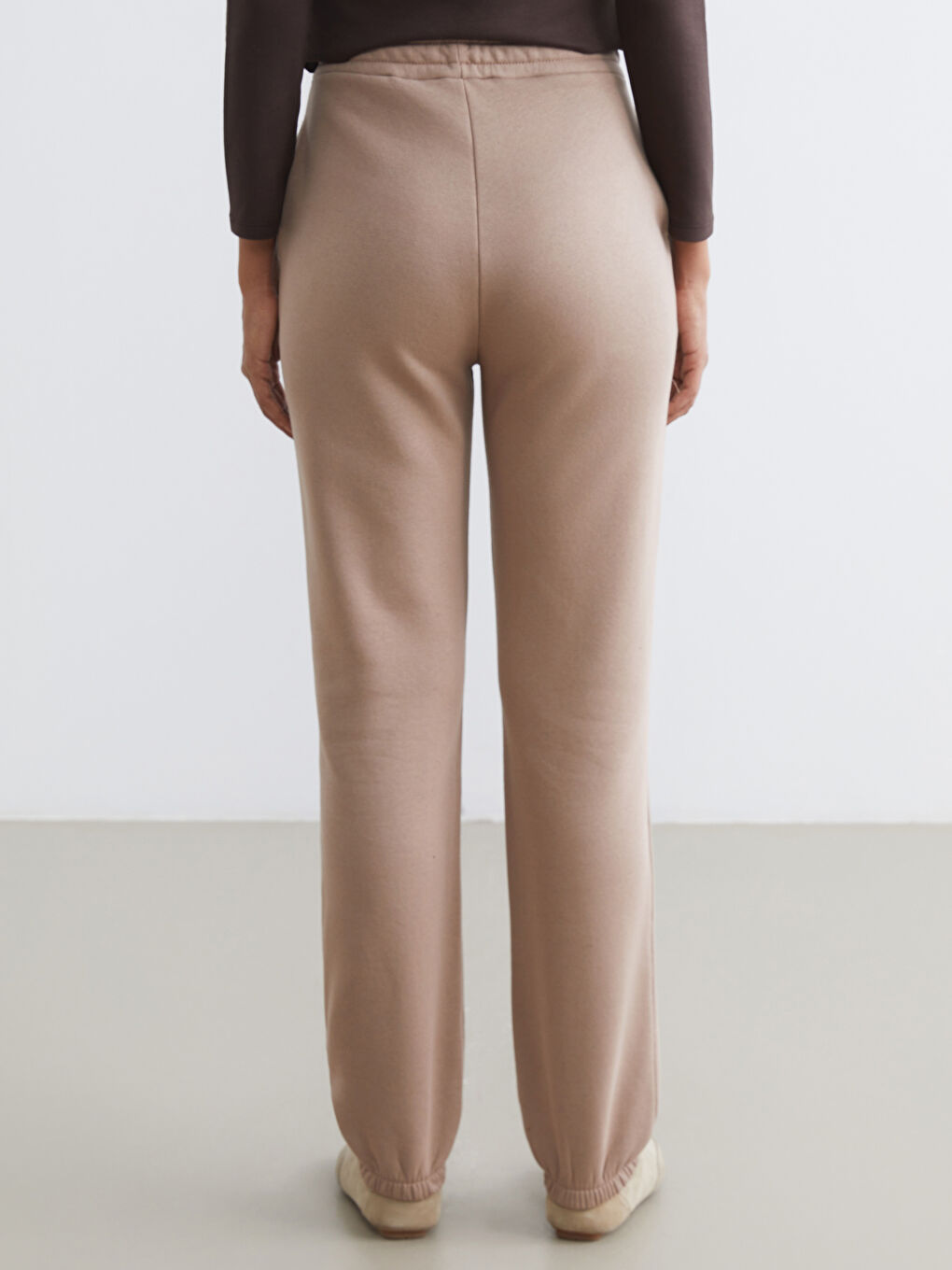 Women's Jogger Sweatpants with Elastic Waistband-3