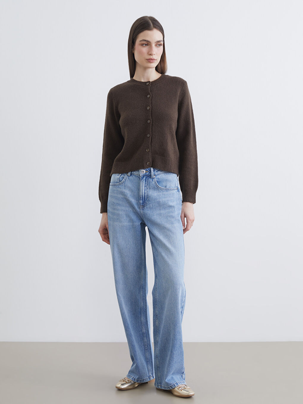 Kahverengi Bisiklet Yaka Kadın Triko Hırka-1