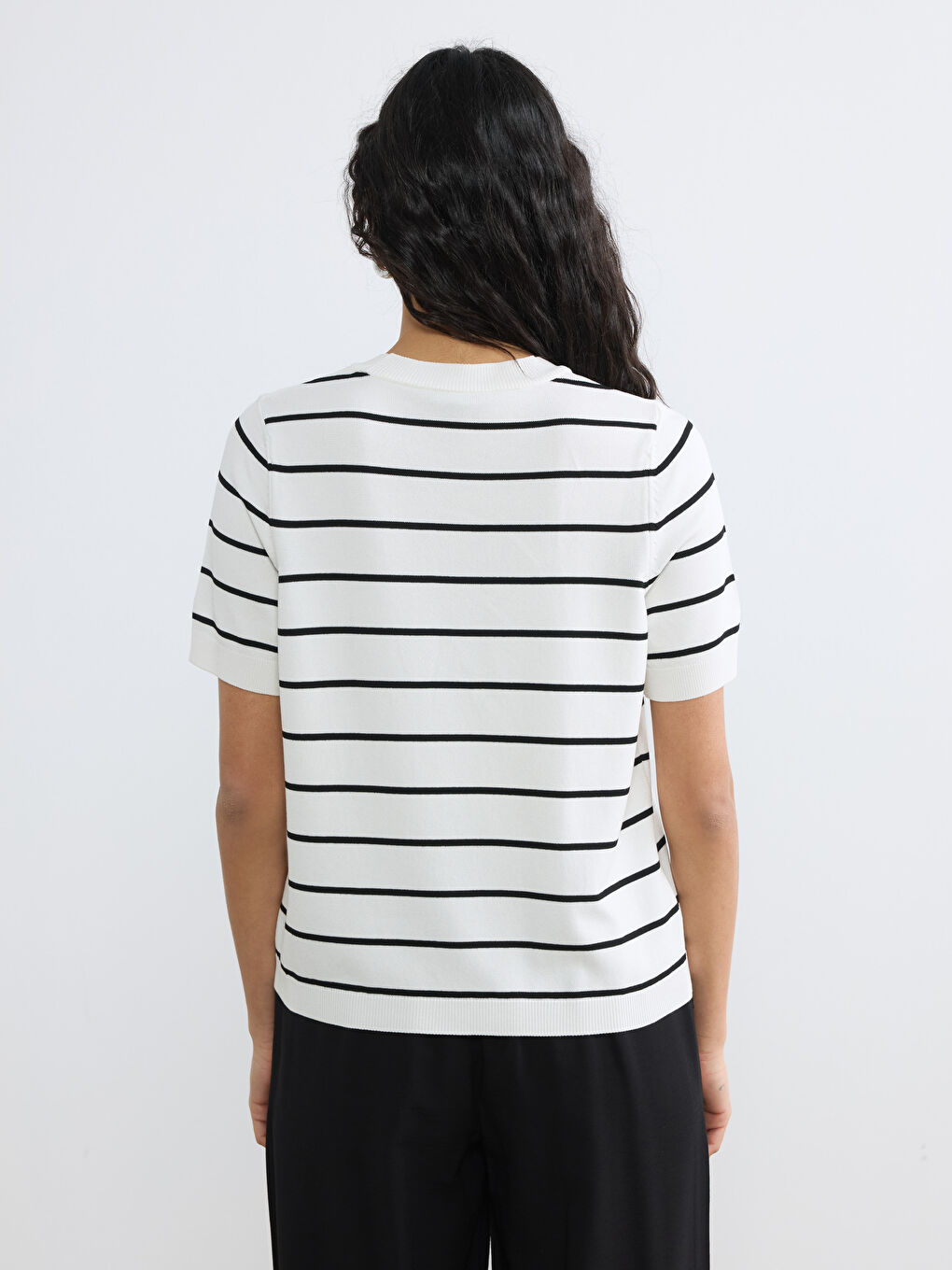 Ekru Bisiklet Yaka Çizgili Kadın Triko Kazak-3