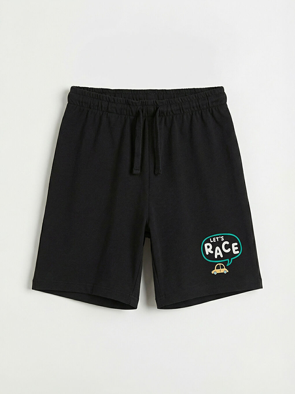 Siyah Baskılı Beli Bağlamalı Erkek Çocuk Şort