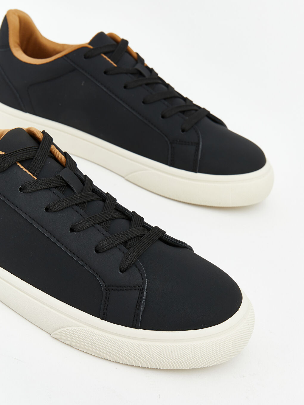 Man BLACK Sneakers-2