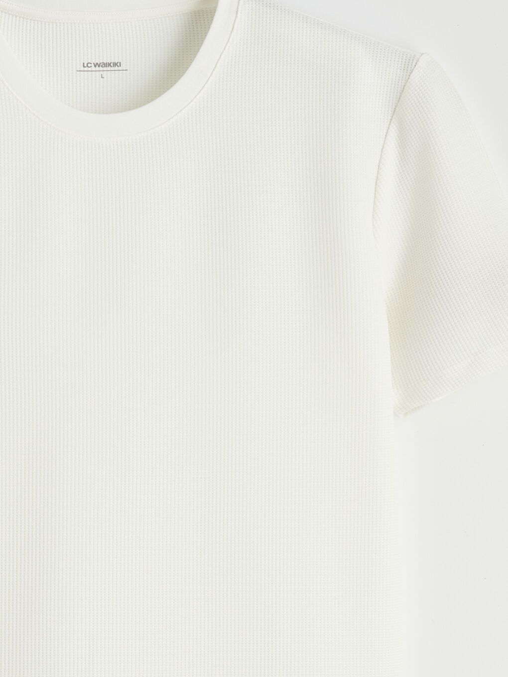 Beyaz Bisiklet Yaka  Dokulu Erkek Tişört-5