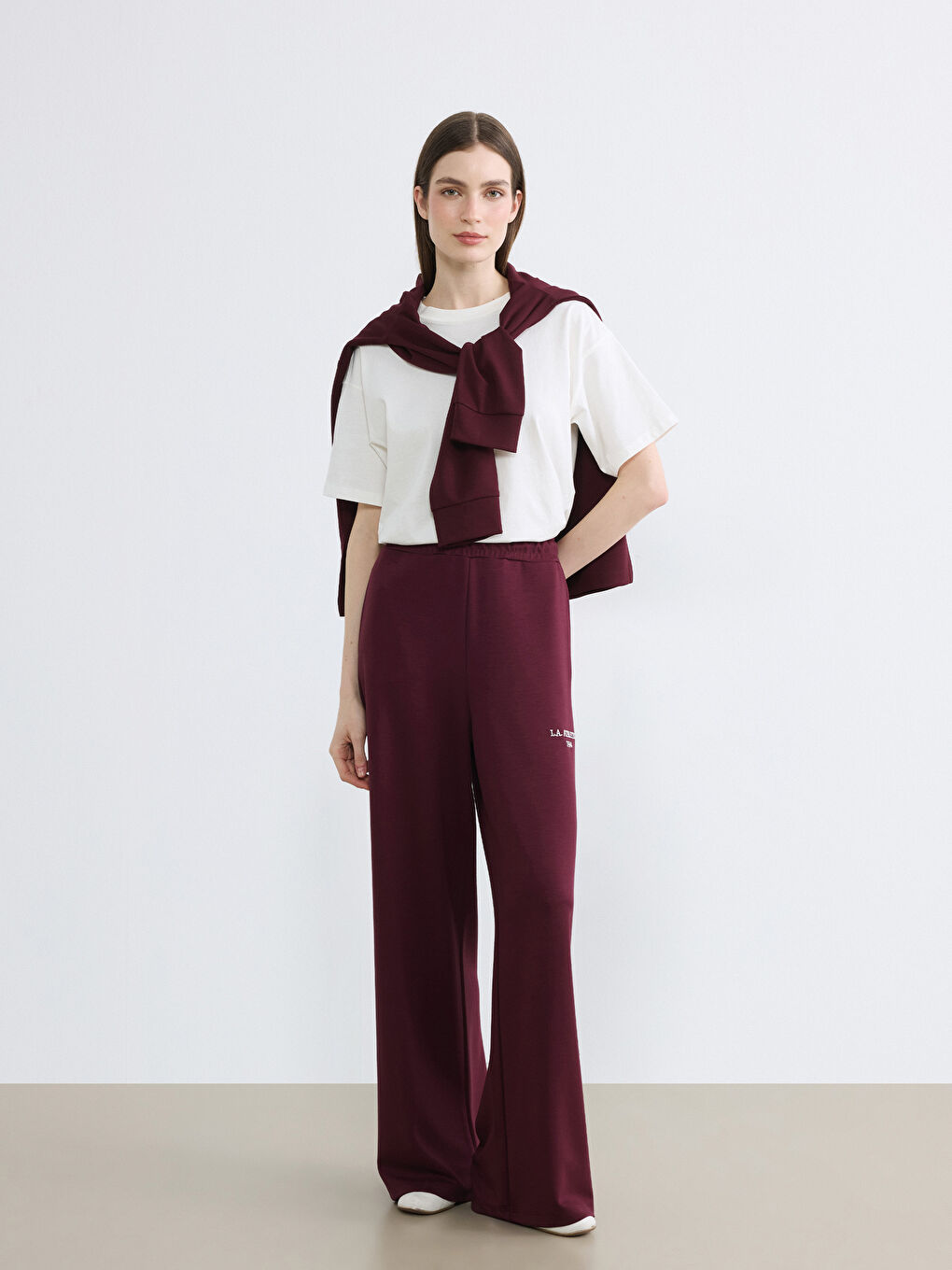 Mürdüm L.A. Athletic Nakışlı Soft Touch Kadın Eşofman Altı-1