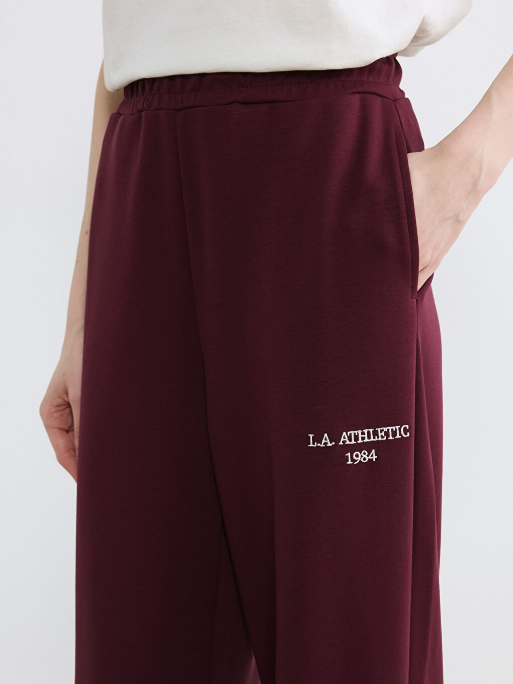 Mürdüm L.A. Athletic Nakışlı Soft Touch Kadın Eşofman Altı-3